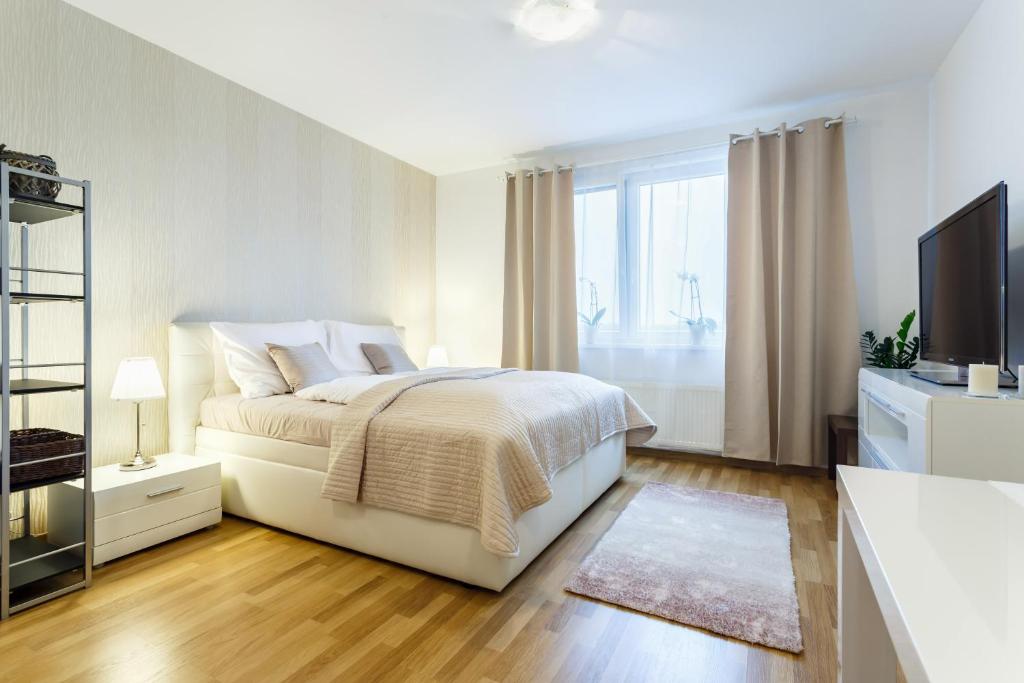 Golden Apartments Rezidence Nová Karolina, place to stay near Ostrawa station