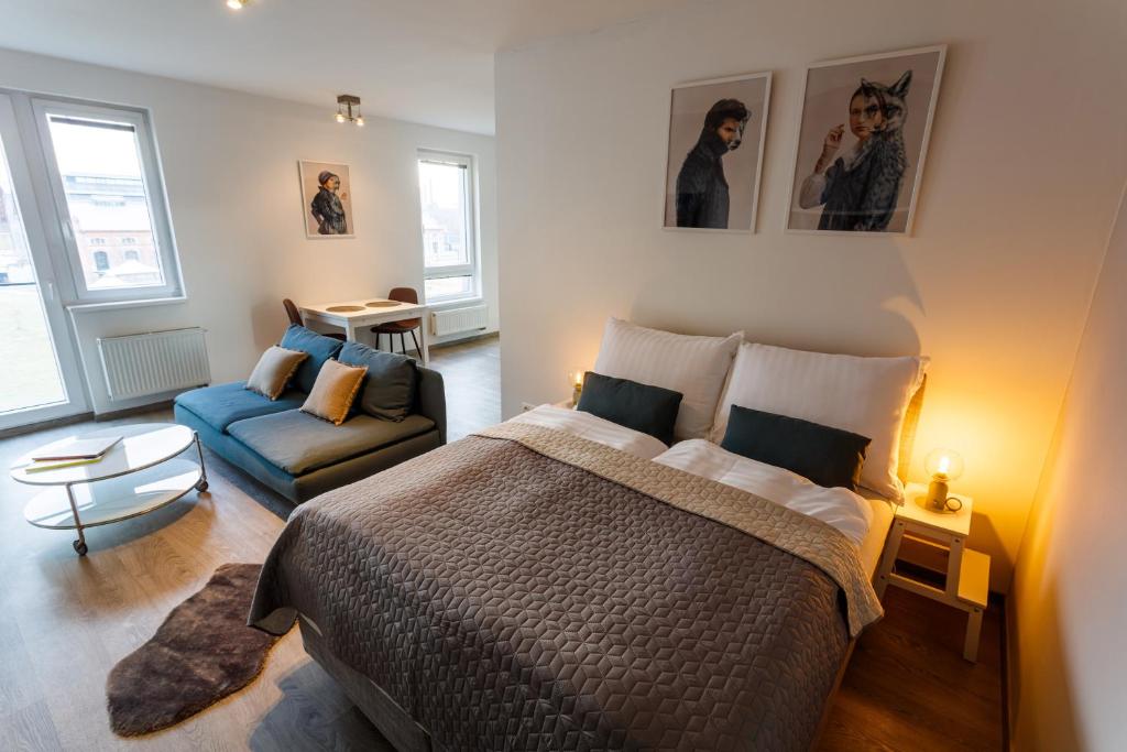 Golden Apartments Rezidence Nová Karolina II., place to stay near Ostrawa station