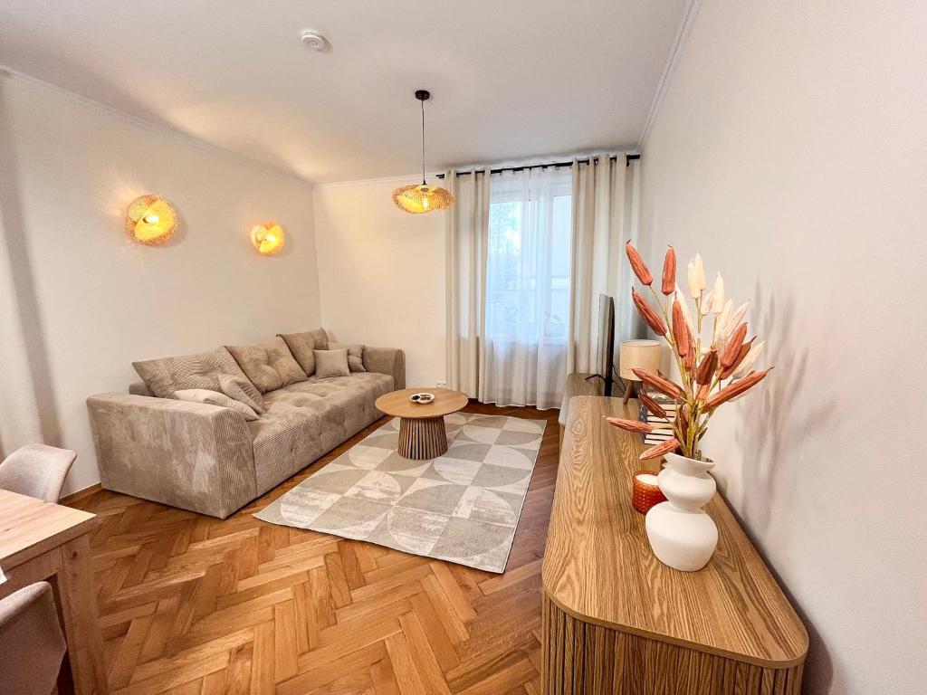 Apartament Sunny, place to stay near Częstochowa station