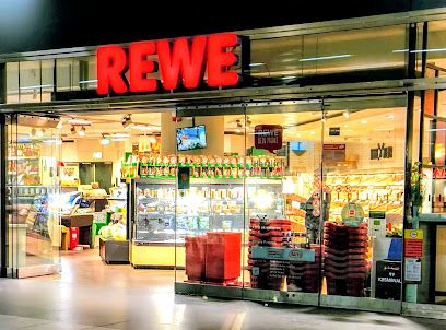 REWE City, shop near Berlin Hauptbahnhof station