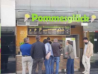 Pommesglück, near Hannover Hauptbahnhof station