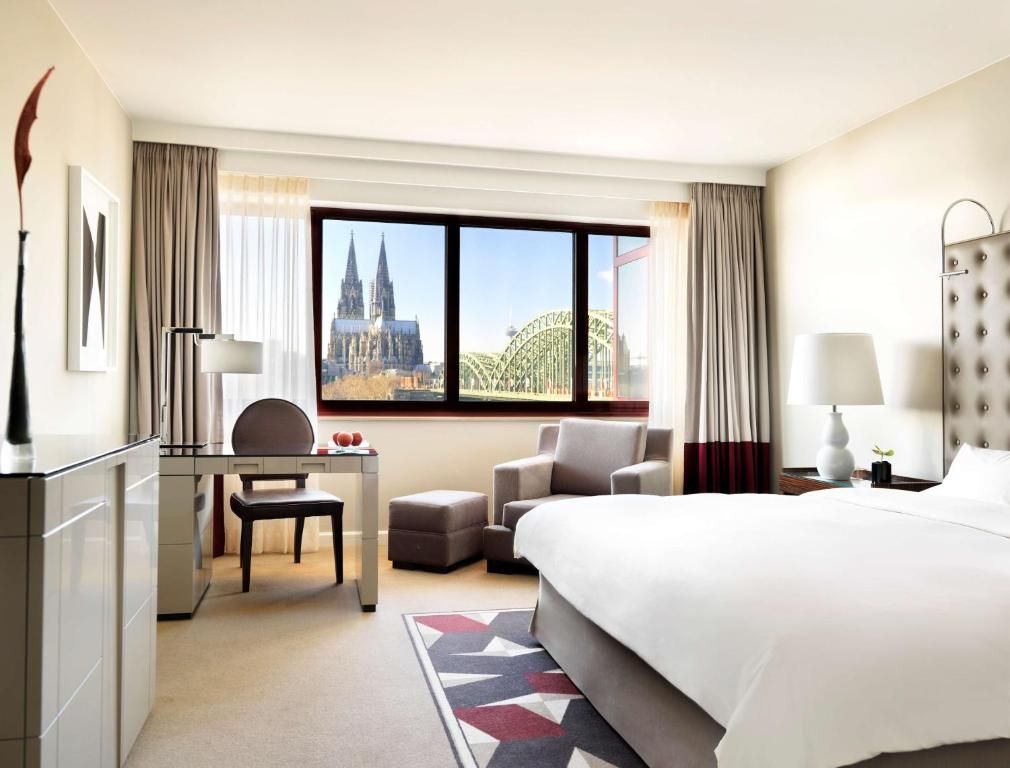 Hyatt Regency Köln, place to stay near Köln Hauptbahnhof station
