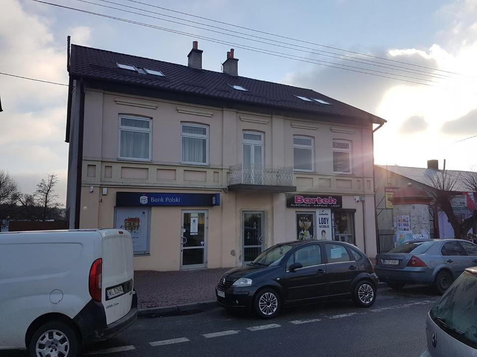 Pokoje nad Drzewiczką, place to stay near Drzewica station