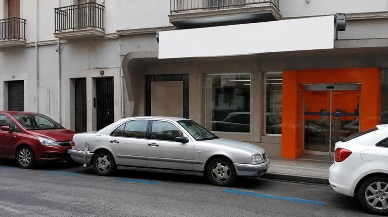 Lupa Supermercados, sklep przy dworcu Estacion de Santander