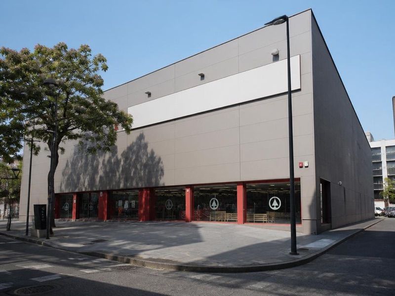 Supermercat Eurospar, sklep przy dworcu Tarragona