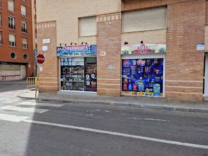 Supermercado 24h, shop near Tarragona station