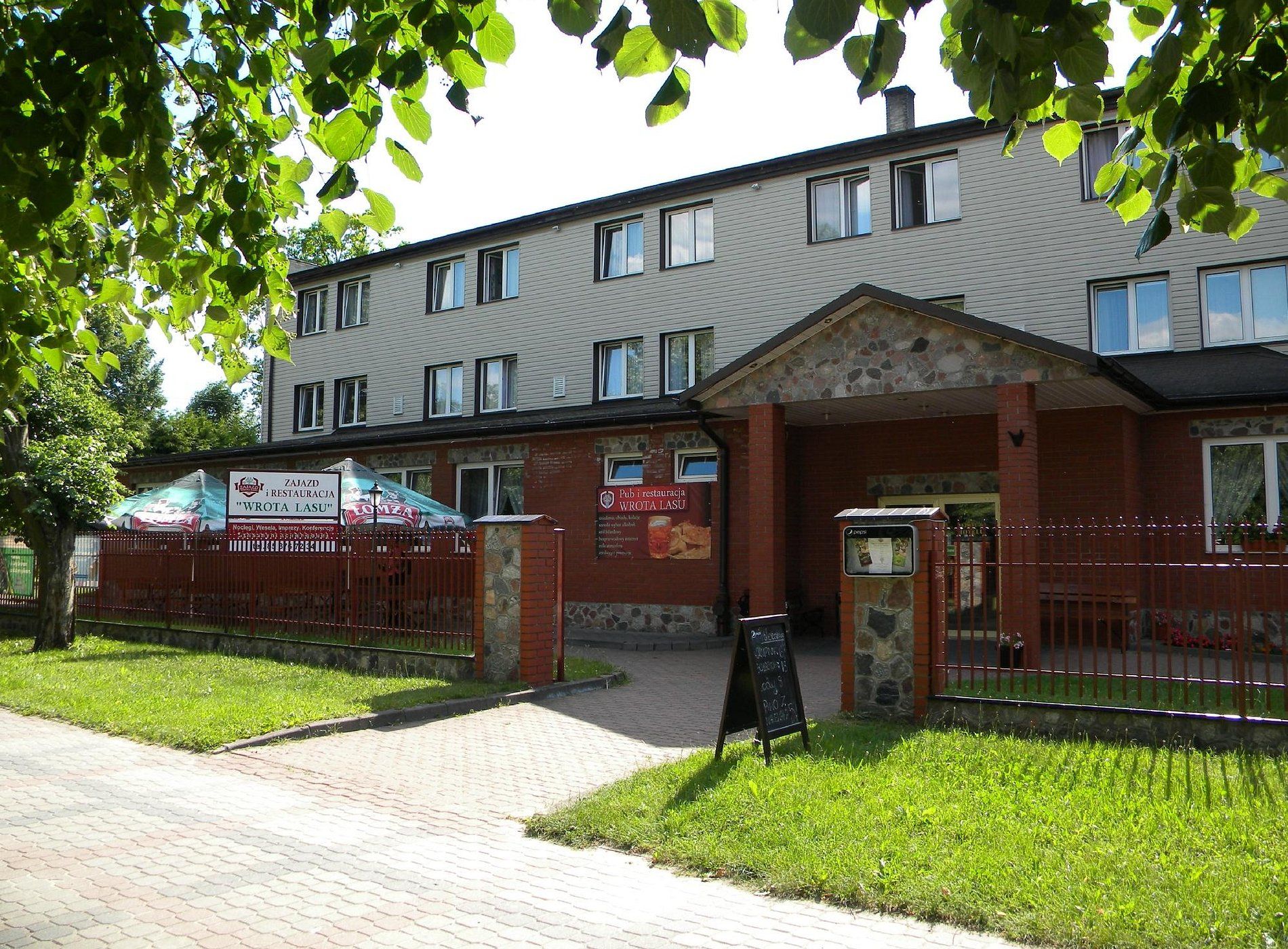 Zajazd "Wrota Lasu", near Hajnówka station