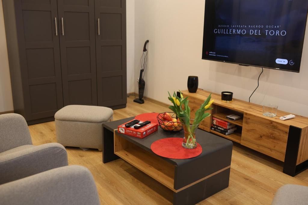 Apartament Nowa, place to stay near Jarocin station