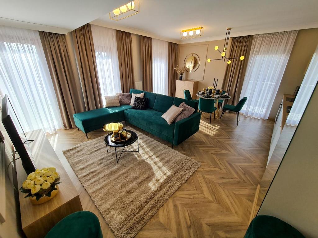 Apartamenty Hallera 4, place to stay near Jarocin station