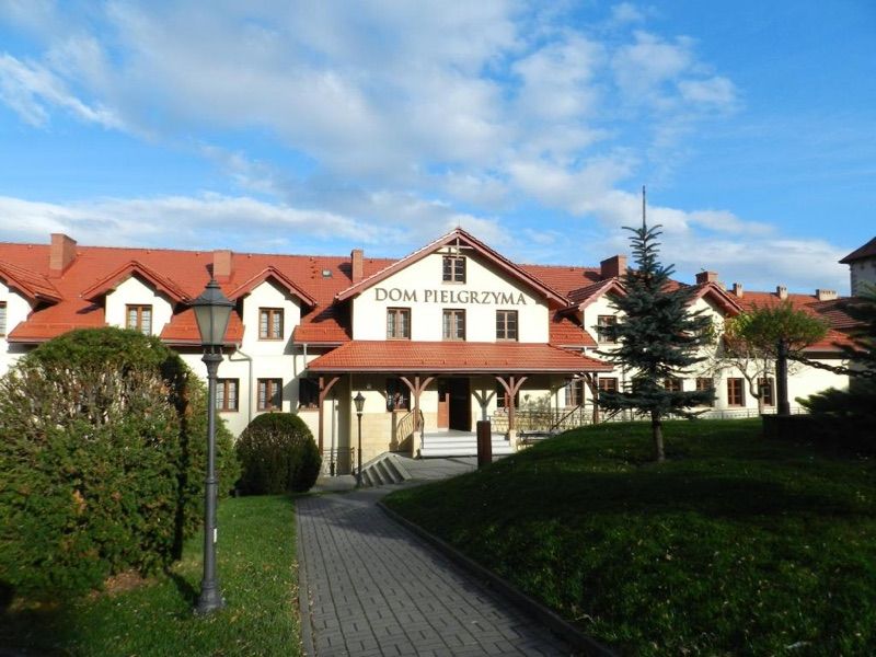 Dom Pielgrzyma, place to stay near Kalwaria Zebrzydowska station