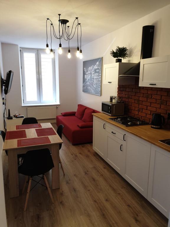 Kobi, place to stay near Kielce Główne station