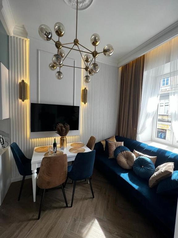 Family & Business Sauna Apartments Sienkiewicza Wesoła No 6 Centrum Downtown - 1 Bedroom with Private Sauna, Parking - NEW!, place to stay near Kielce Główne station