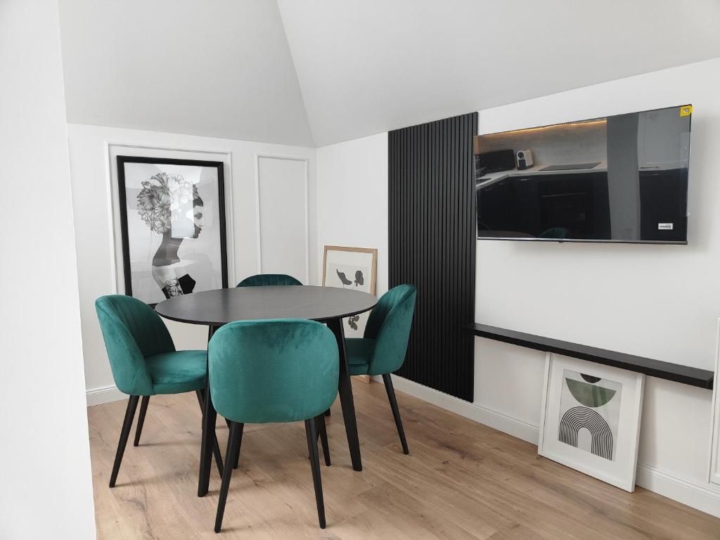 Apartament Jak w banku II, place to stay near Kłodzko Miasto station