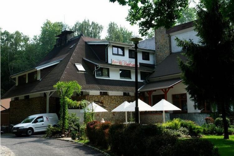 Zajazd U Dudziarza, place to stay near Kościan station