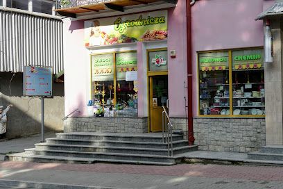 Sklep owocowo - warzywny spółdzielni ogrodniczej Ziemi Sądeckiej, shop near Krynica-Zdrój station