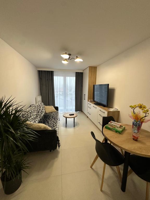 TuJestJakbyLuksusowo - Apartament generała Maczka, place to stay near Łańcut station