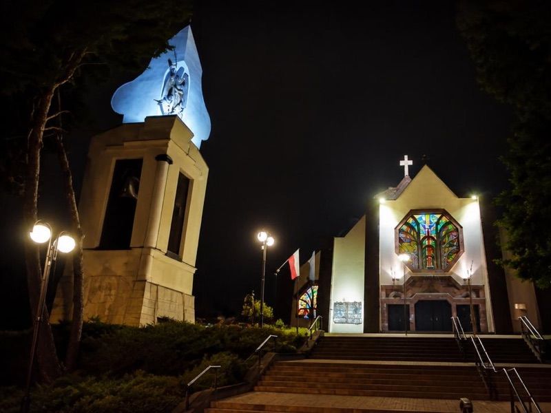 Parafia pw. św. Jana Kantego, atrakcja w pobliżu dworca Legionowo