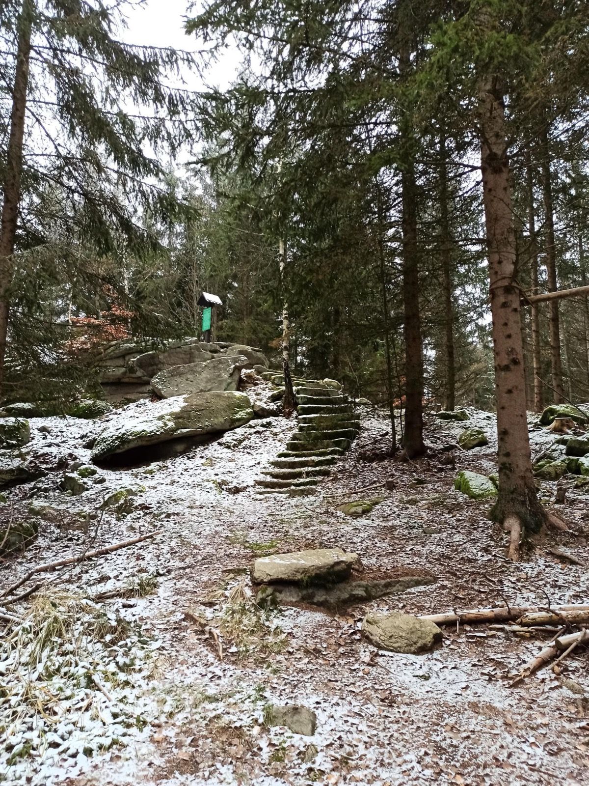 Vysoký kámen, atrakcja w pobliżu dworca Lichkov