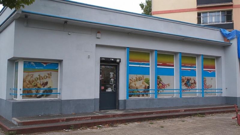 Lazur, sklep przy dworcu Łódź Żabieniec