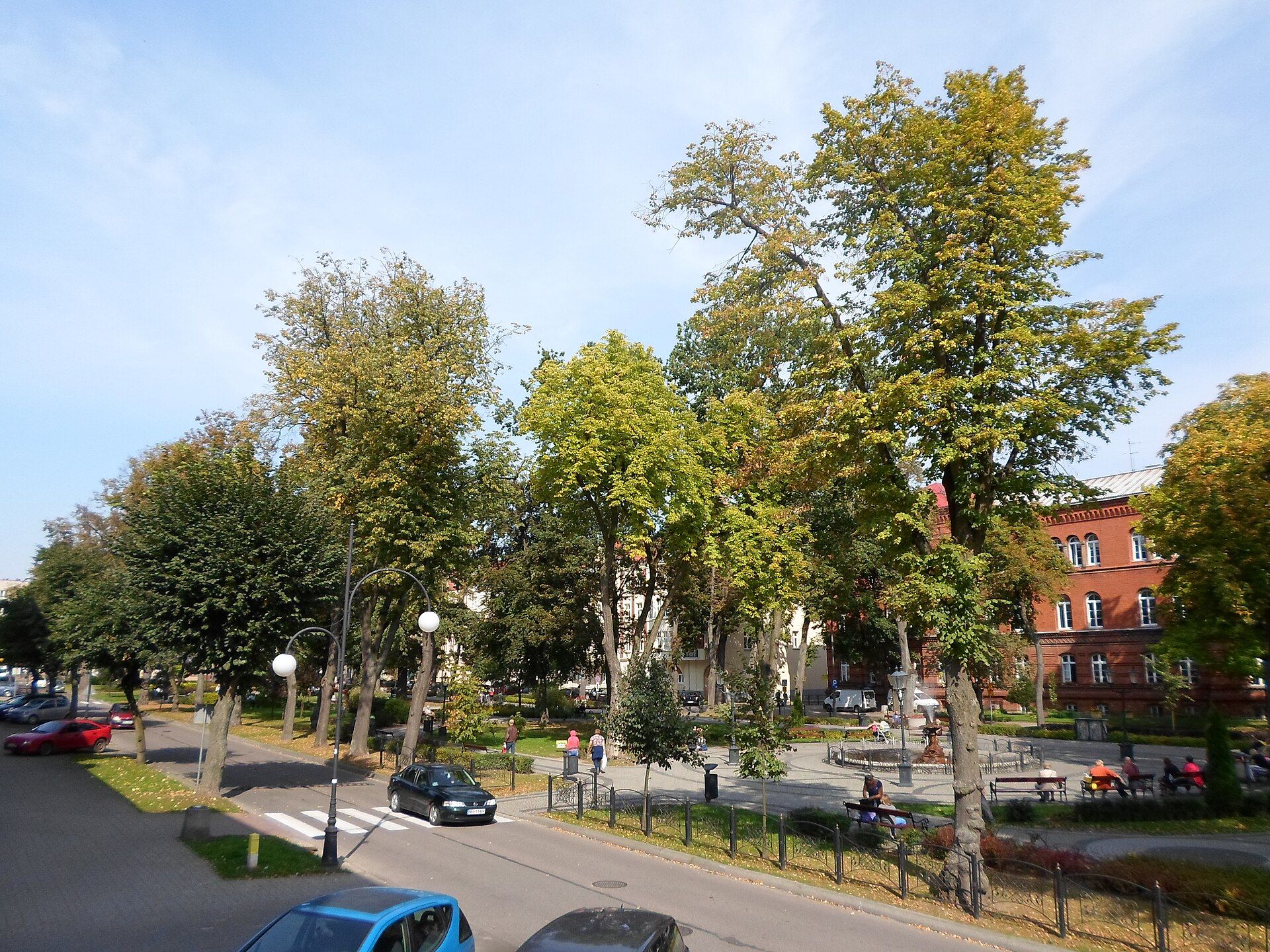 Park Solidarności, atrakcja w pobliżu dworca Lubin