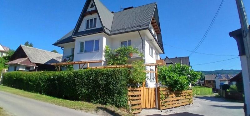 Królówka, place to stay near Maków Podhalański station
