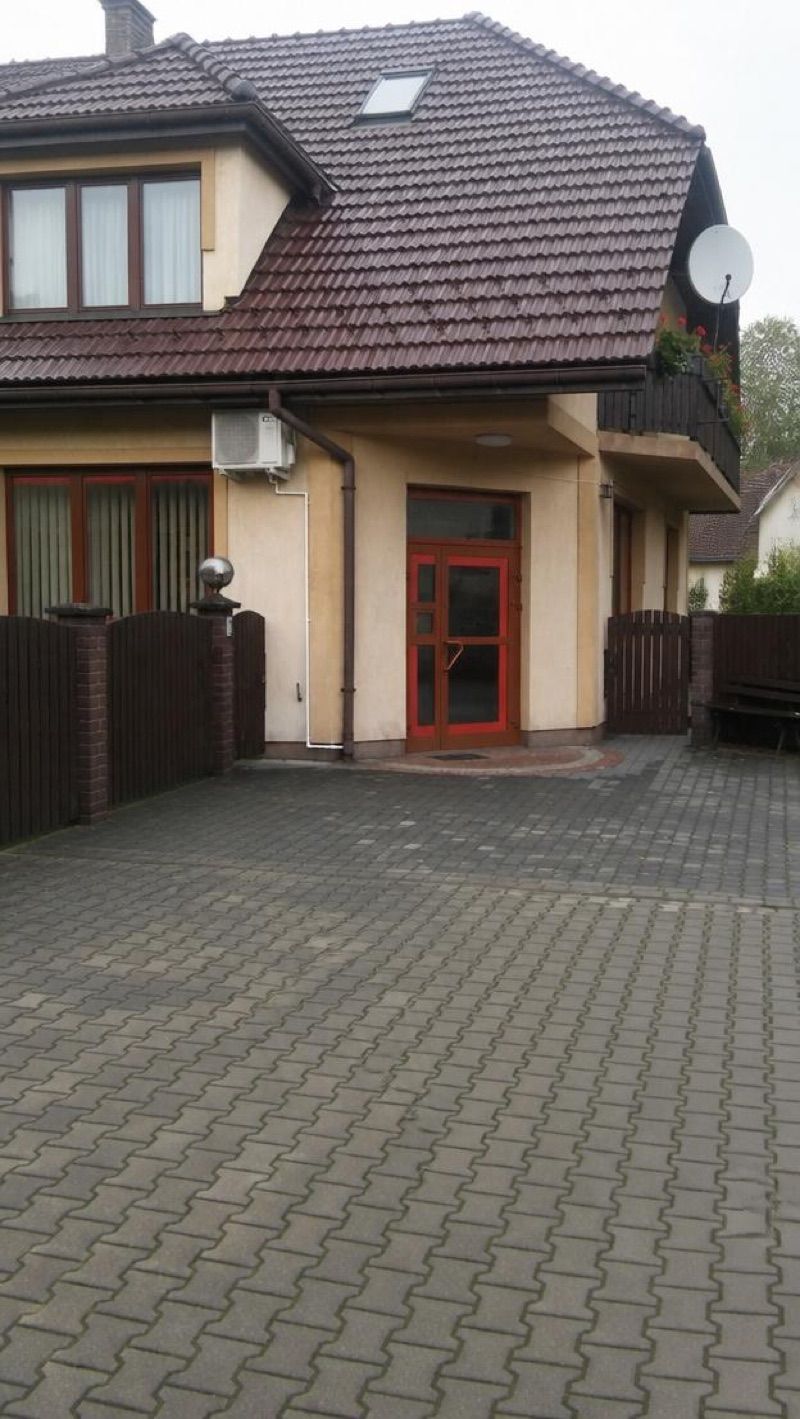 Apteka Pod Kasztanami Mazur G mgr farmacji, sklep przy dworcu Maków Podhalański