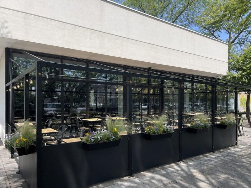 Browar PRIMA BEER & Restaurant Międzyzdroje, okolice dworca Międzyzdroje