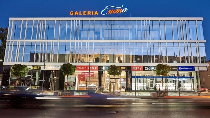 Galeria handlowa "Emma", shopping mall near Mińsk Mazowiecki station