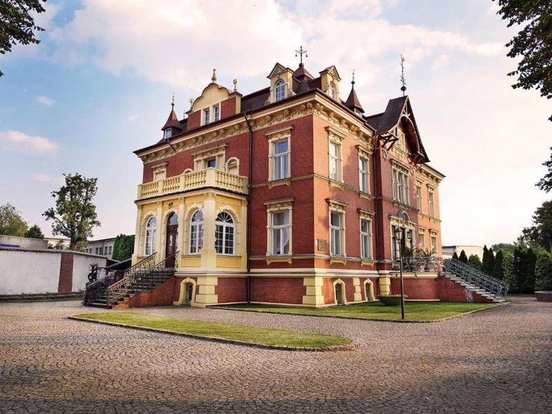 PAŁAC FABRYKANTA, place to stay near Myszków station