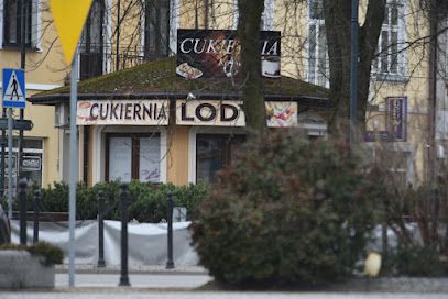 Cukiernia-lodziarnia, near Nisko station