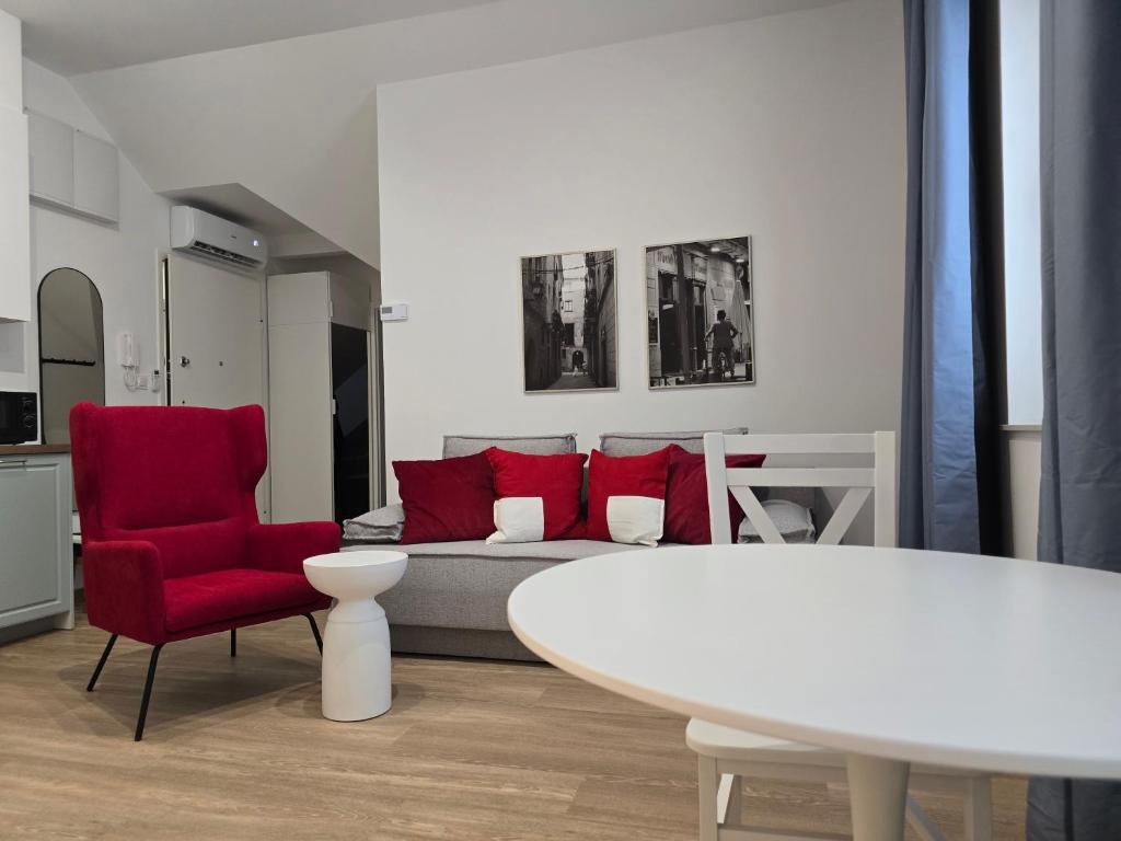Apartments Orkana Street, place to stay near Oborniki Śląskie station