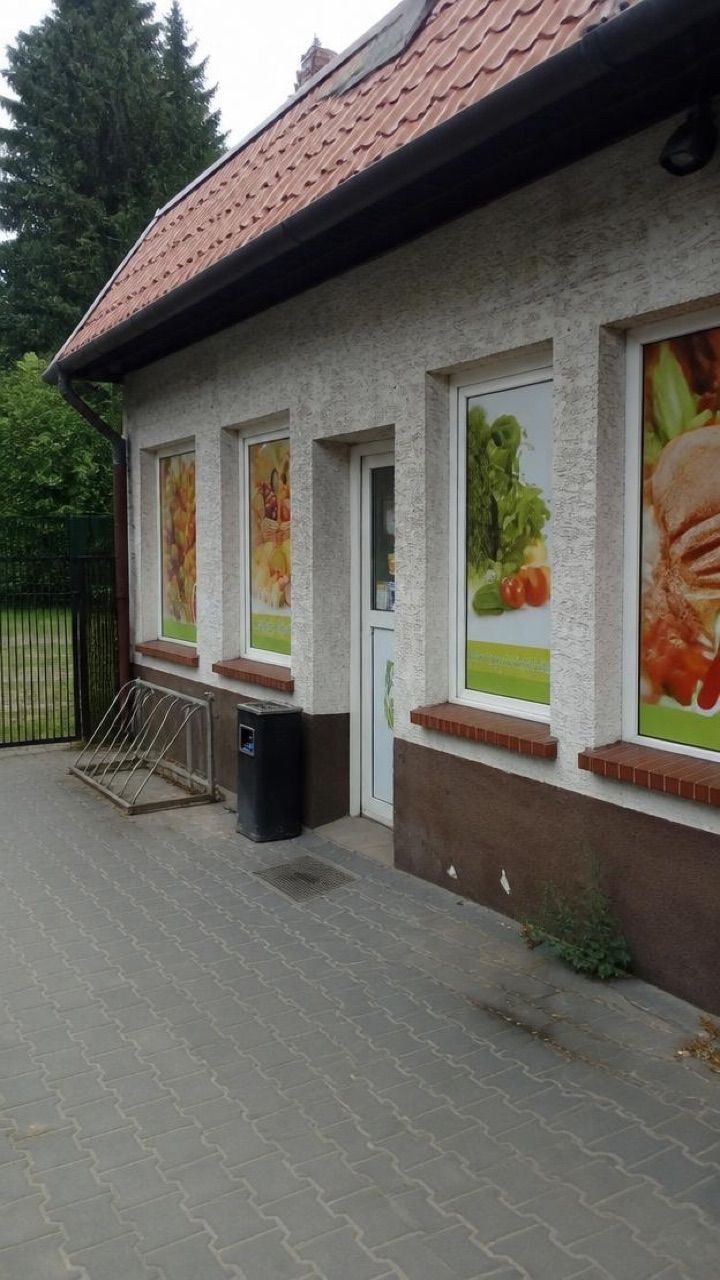 Maciek, sklep przy dworcu Oborniki Śląskie
