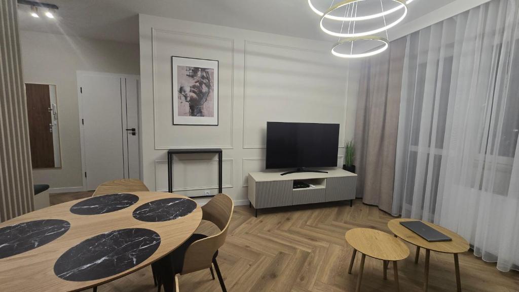 Prestige Apartment Oława, place to stay near Oława Zachodnia station