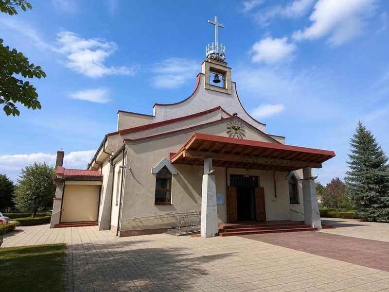 Kościół pw. Ducha Świętego w Ostrowie, atrakcja w pobliżu dworca Ostrów Wielkopolski