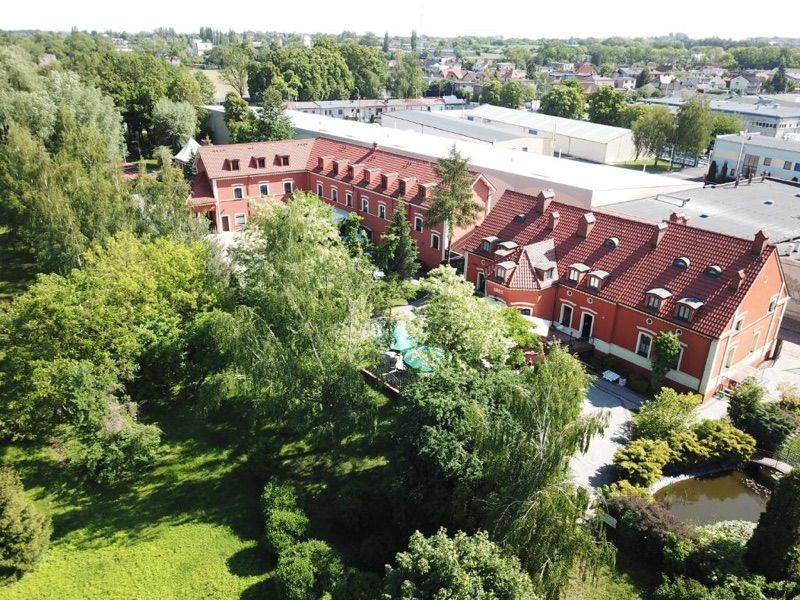 Dworek 1885, place to stay near Ostrzeszów station