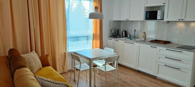 Młynarska - słoneczne apartamenty, place to stay near Piaseczno station