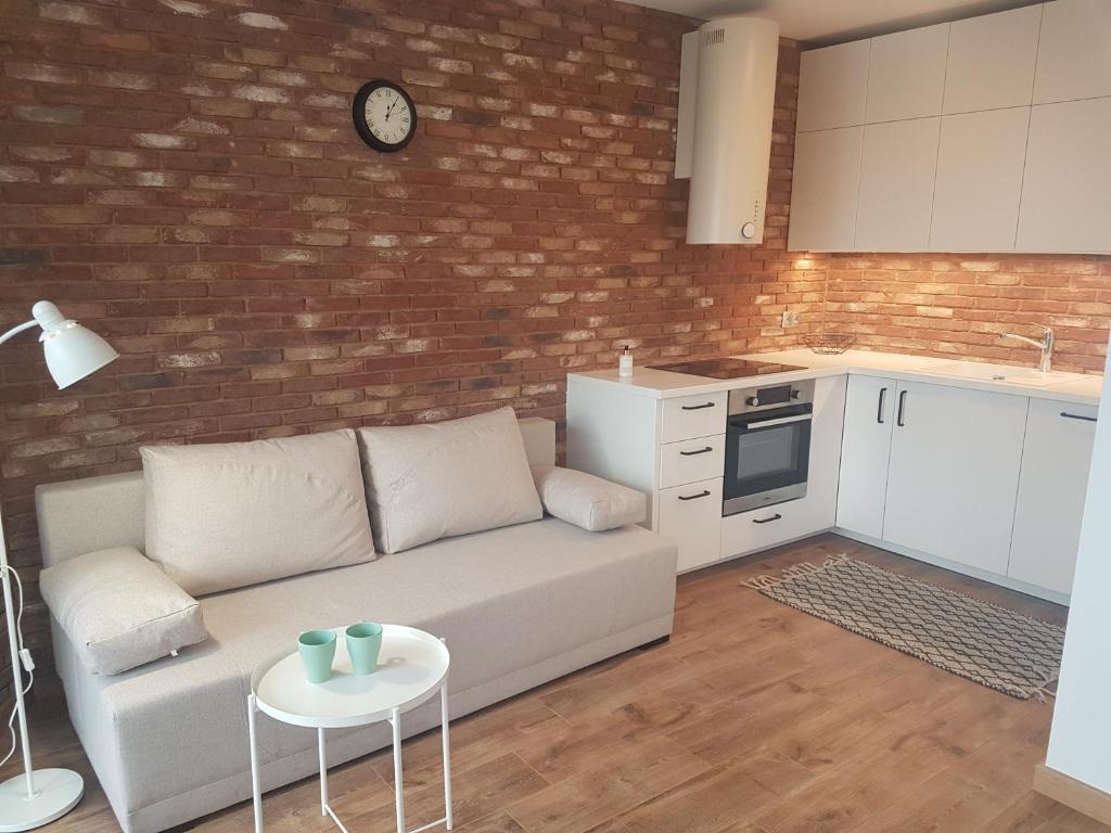 Apartament Młynarska - indywidualny dostęp, place to stay near Piaseczno station