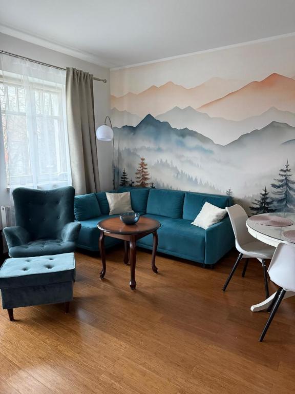 Apartament 19 Delux- Bliżej Zdroju, place to stay near Polanica-Zdrój station