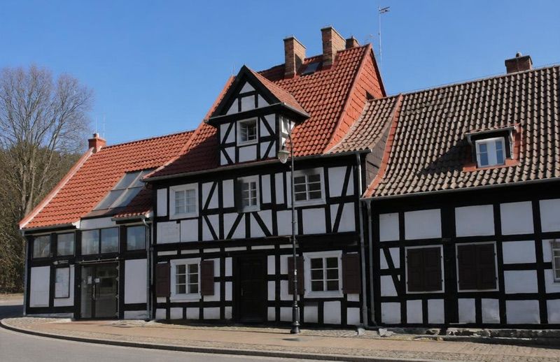 Muzeum Ziemi Puckiej im. Floriana Ceynowy Oddział "Szpitalik", atrakcja w pobliżu dworca Puck