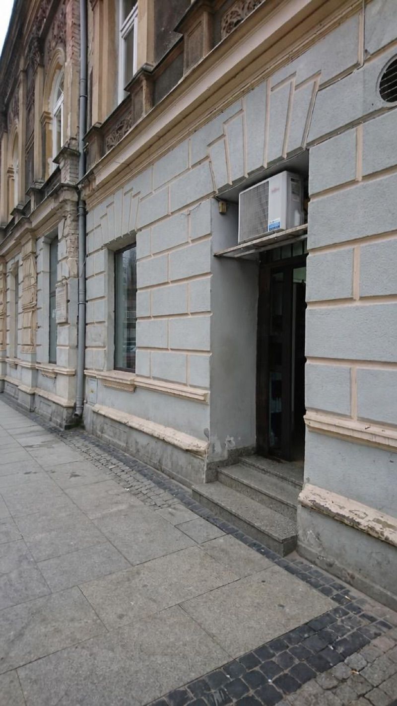 Apteka całodobowa, sklep przy dworcu Radom Główny