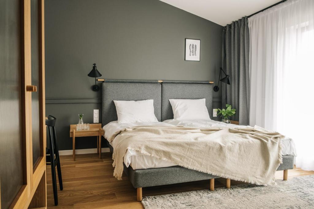 Apartamenty Las, place to stay near Radomsko station