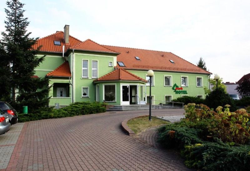 Park Hotel, place to stay near Rzepin station