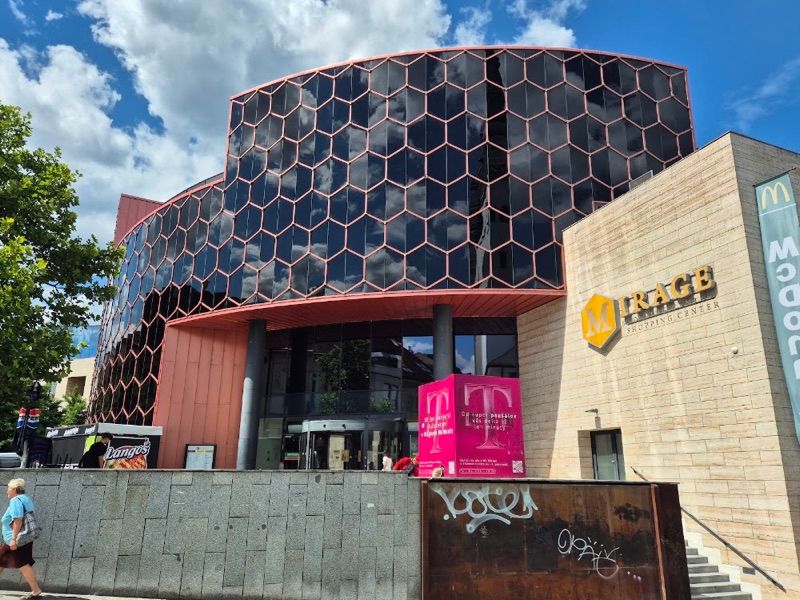 Mirage Shopping Center, shopping mall near Žilina Train Station station