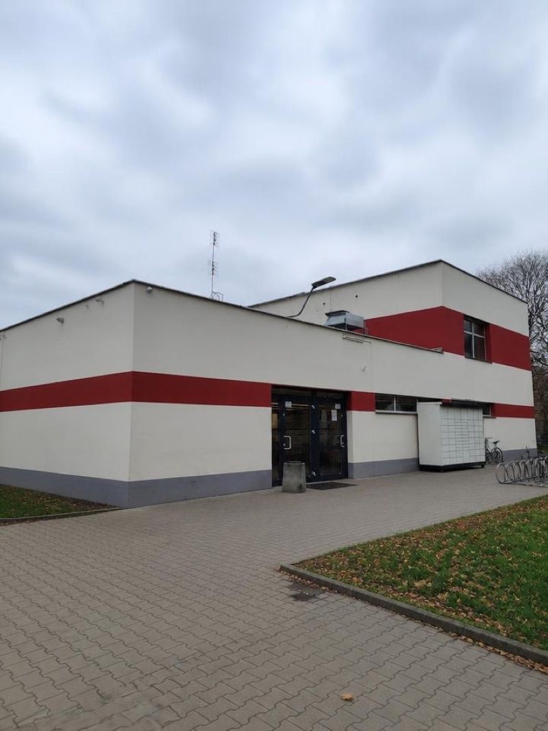 Gram Market, sklep przy dworcu Sochaczew
