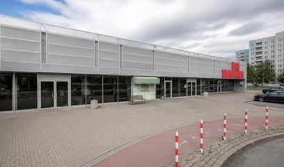 Sklep spożywczy PSS Społem, sklep przy dworcu Stalowa Wola Centrum