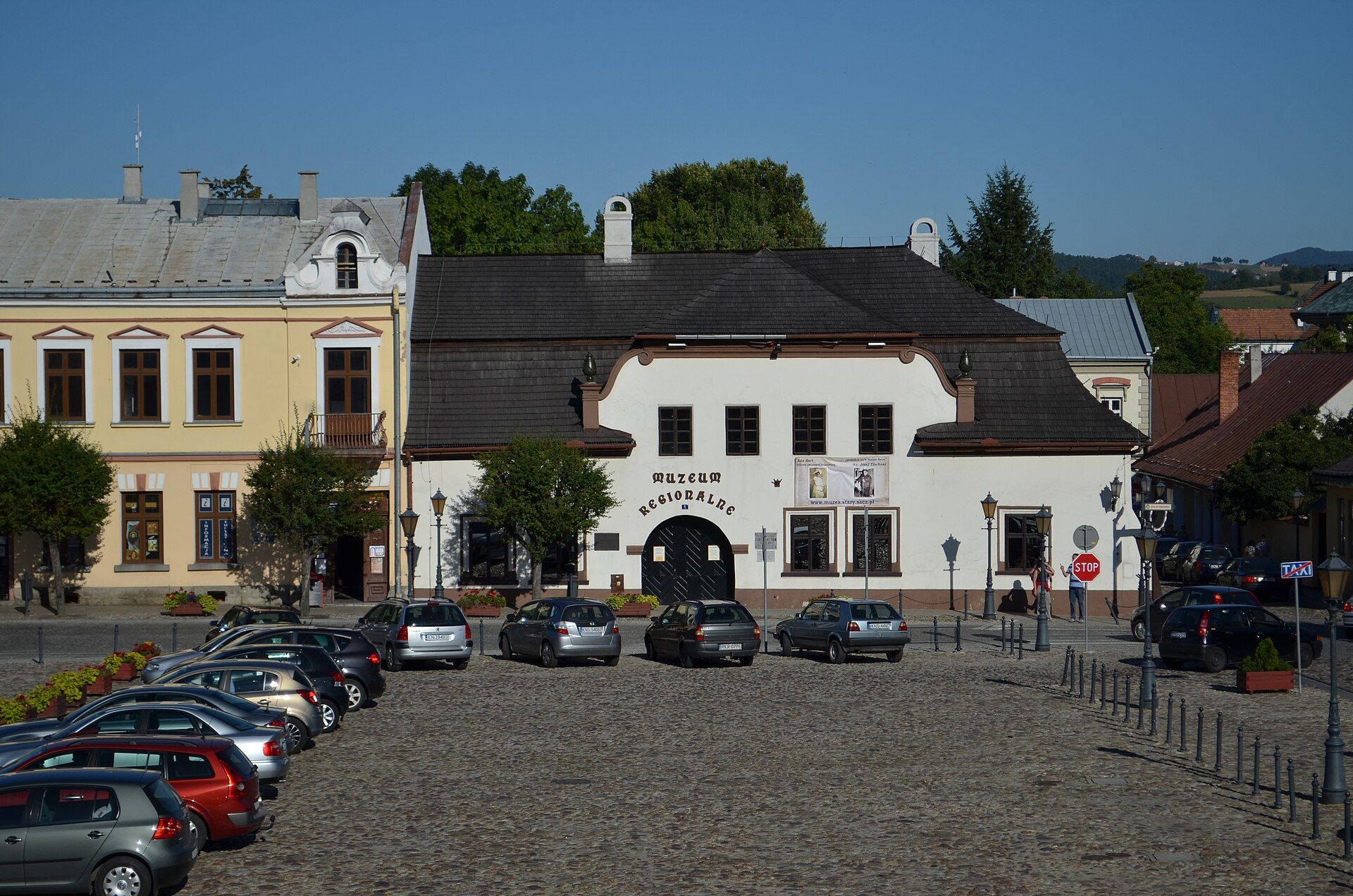 Dom Na Dołkach, atrakcja w pobliżu dworca Stary Sącz