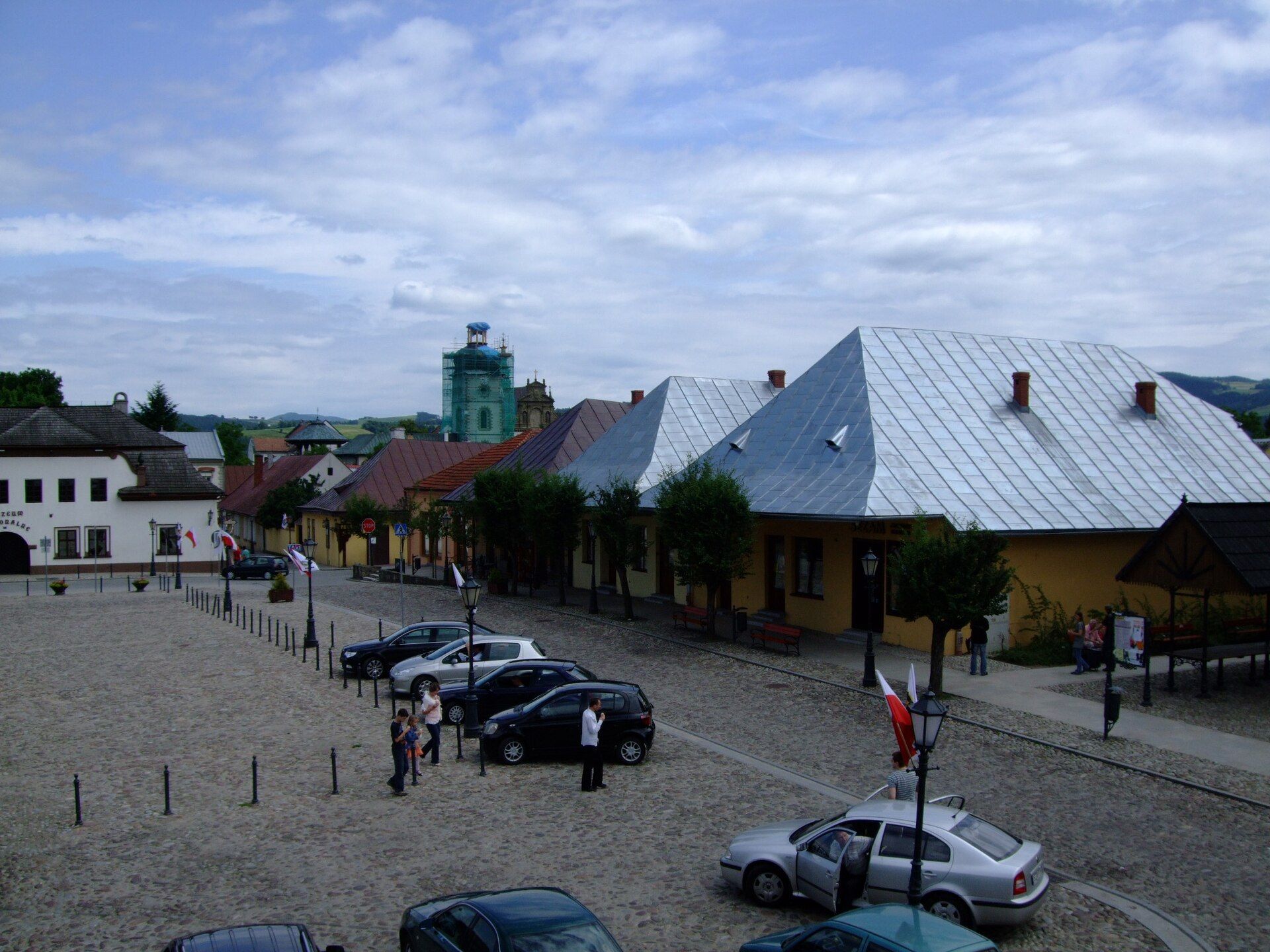 Rynek w Starym Sączu, atrakcja w pobliżu dworca Stary Sącz