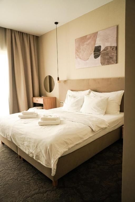 Moment, place to stay near Strzelce Opolskie station