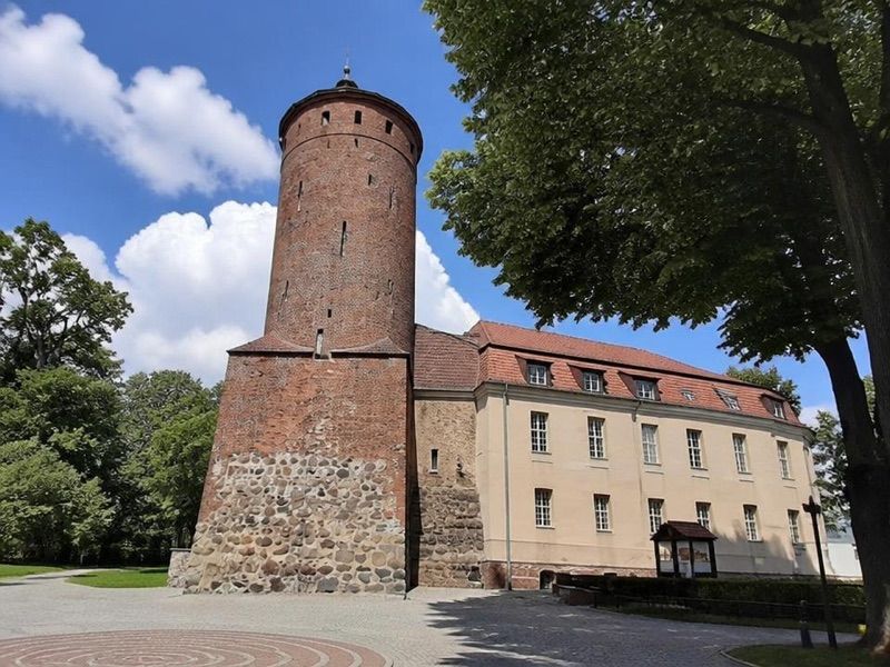 Świdwiński Ośrodek Kultury, atrakcja w pobliżu dworca Świdwin