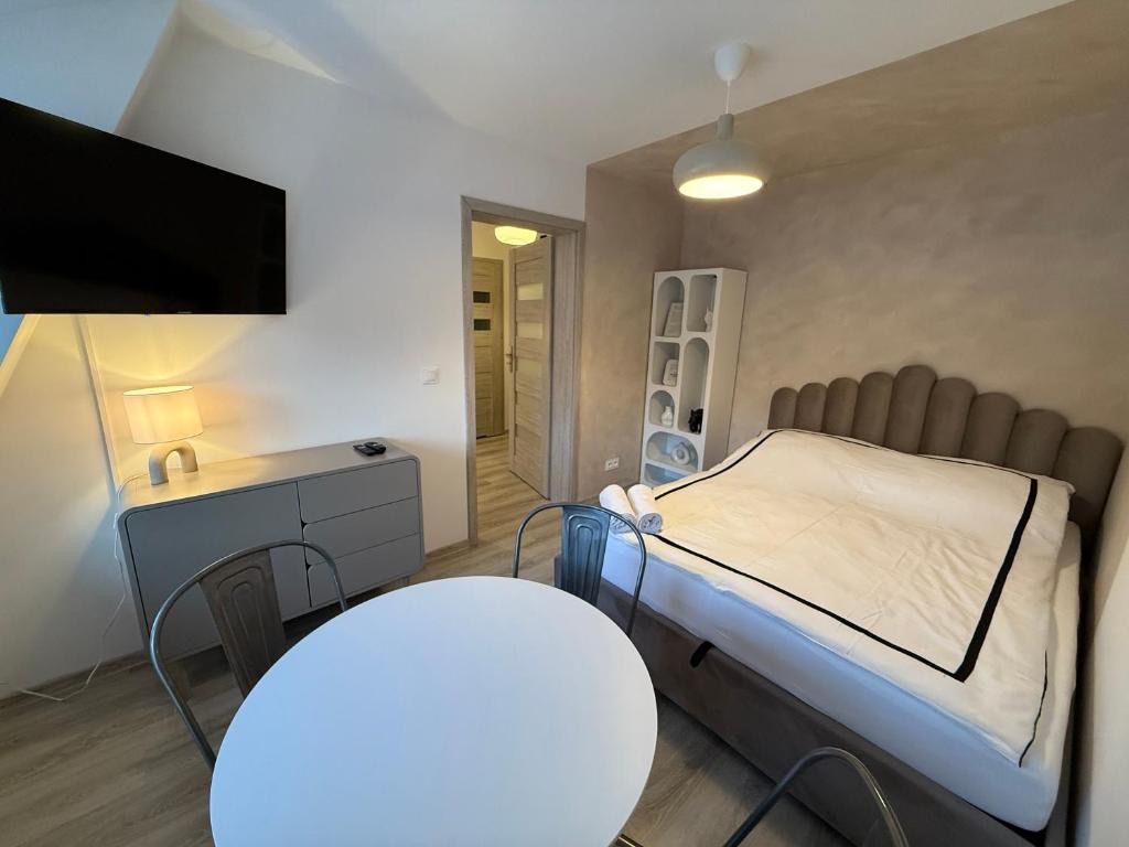 K&K Apartamenty, place to stay near Świdwin station